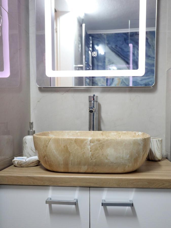 Psimithefto Luxury Apartments 塞萨洛尼基 外观 照片