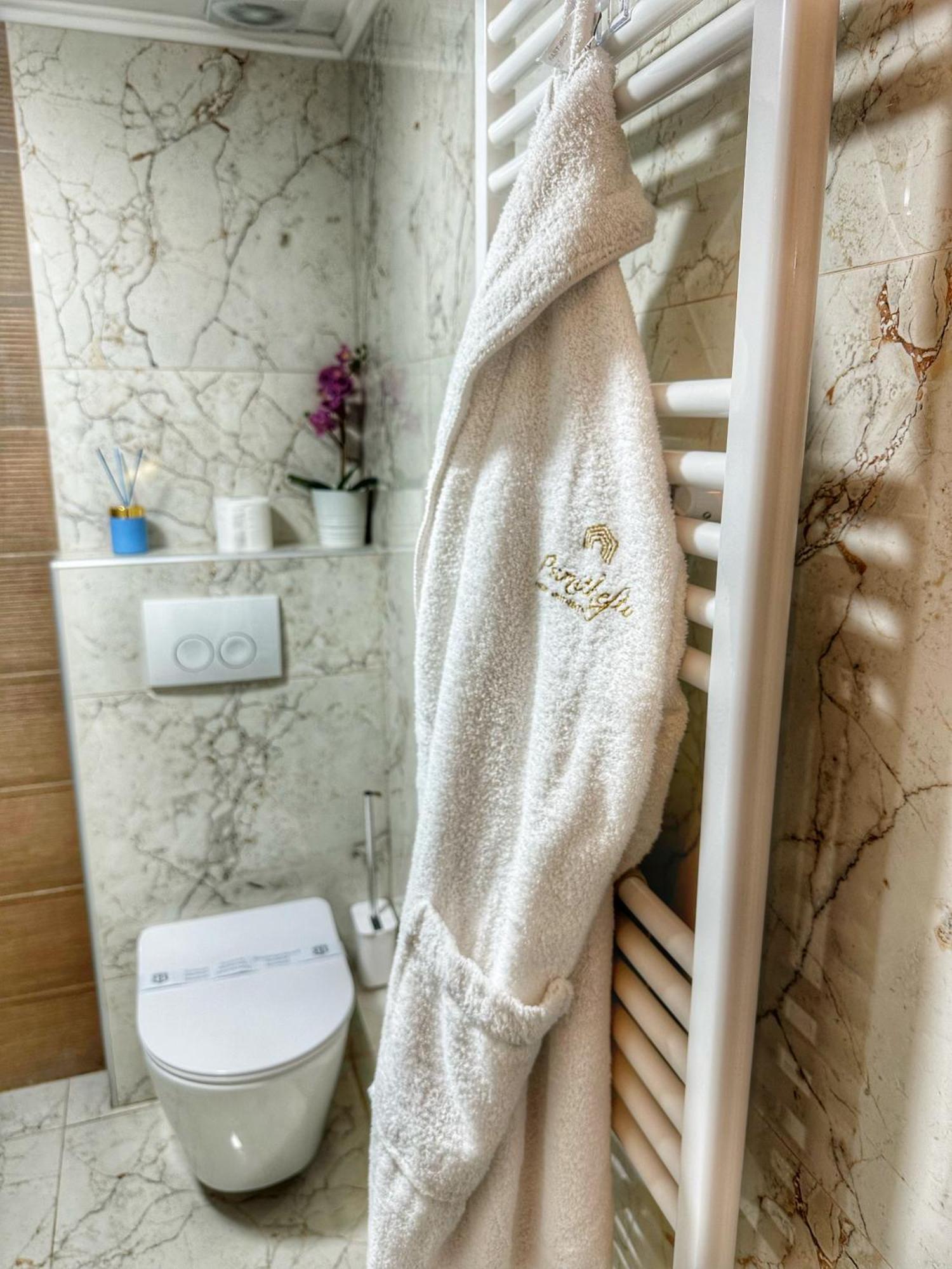 Psimithefto Luxury Apartments 塞萨洛尼基 外观 照片
